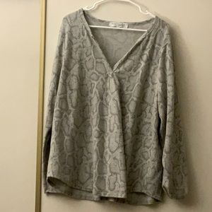 Socialite curve knit top (cozy) 2x